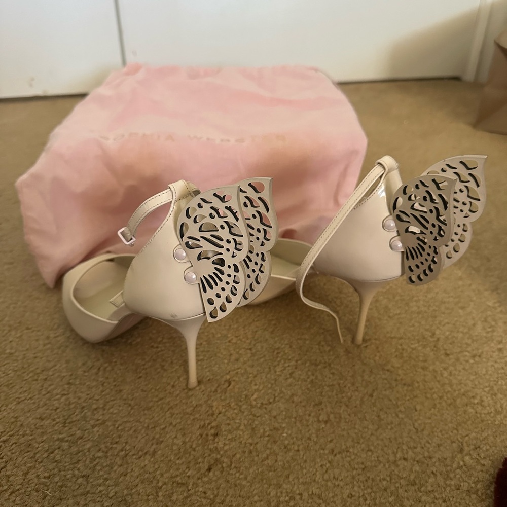 Elegant Cream Butterfly Heels